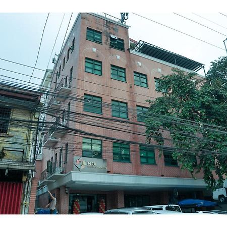 M28 Hotel And Apartments Quezon City Ngoại thất bức ảnh