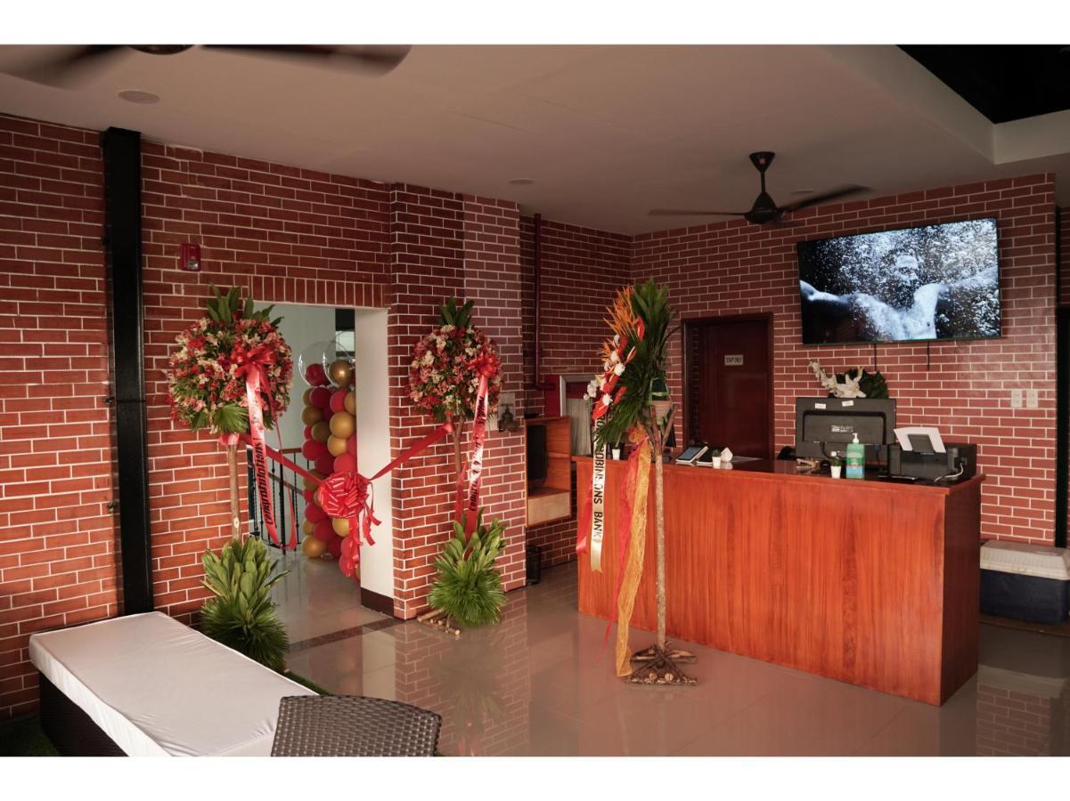 M28 Hotel And Apartments Quezon City Ngoại thất bức ảnh