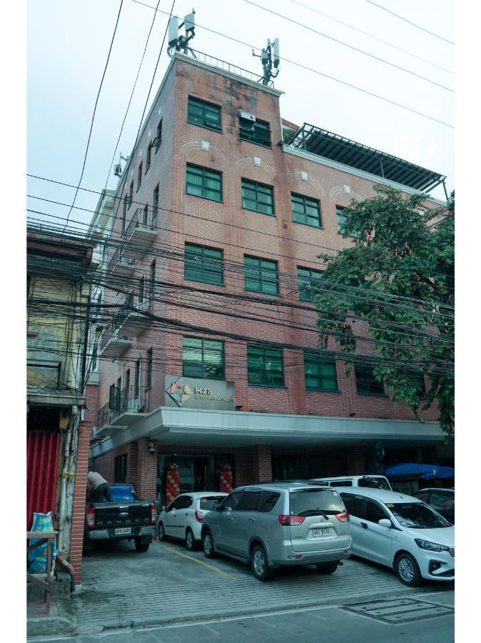 M28 Hotel And Apartments Quezon City Ngoại thất bức ảnh