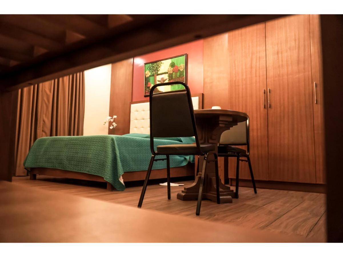 M28 Hotel And Apartments Quezon City Ngoại thất bức ảnh