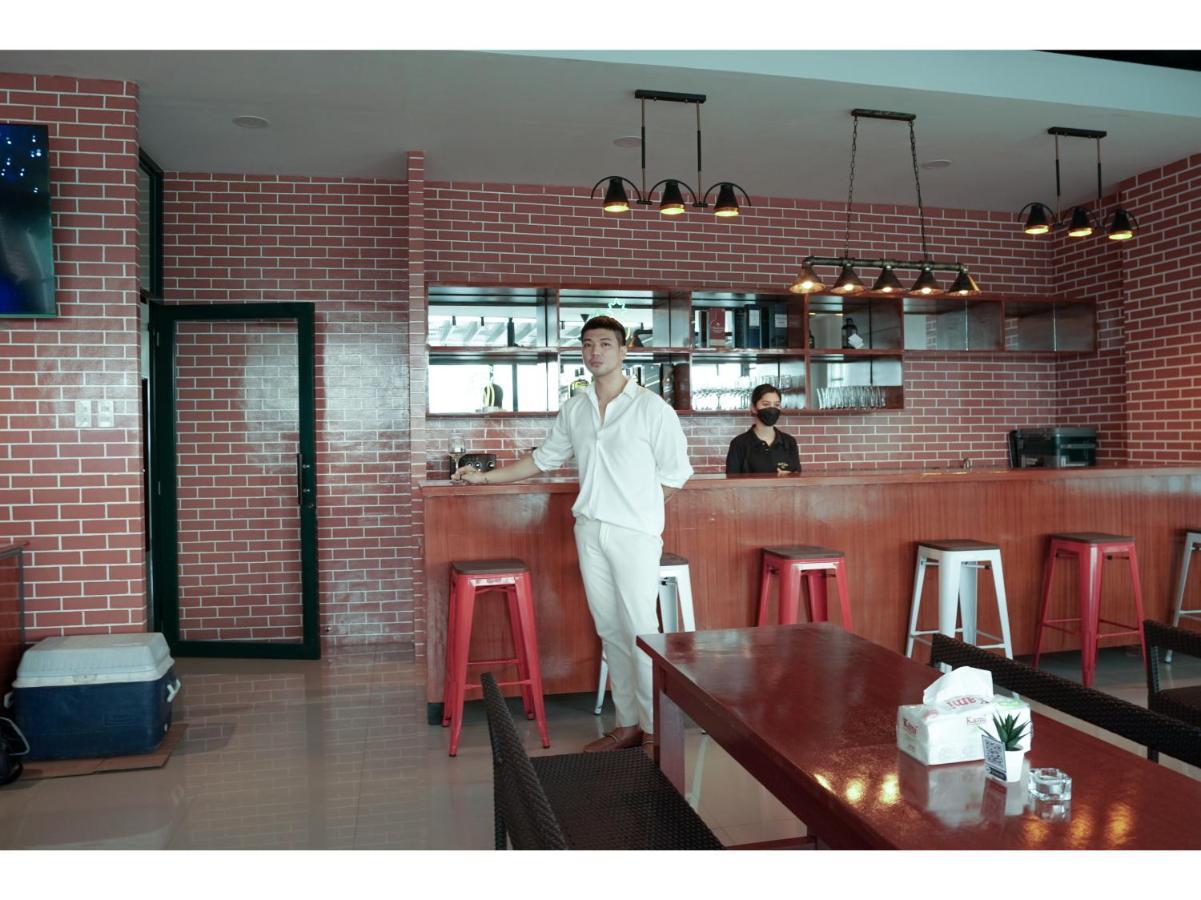 M28 Hotel And Apartments Quezon City Ngoại thất bức ảnh